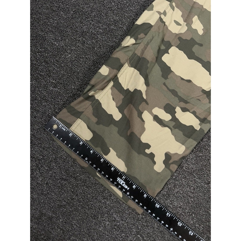 Duluth Trading Flex Dry On The Fly Relaxed Fit Cargo Pants Green Camo Men 44x32 - Picture 8 of 10